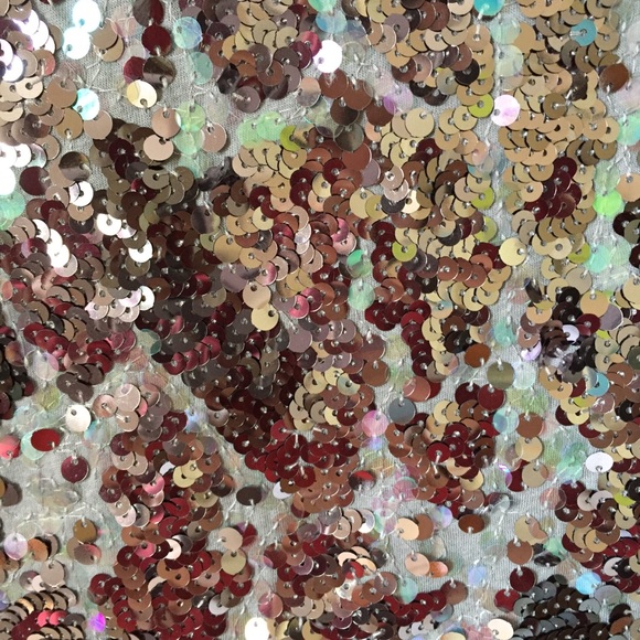 Express sleeveless sequin top - Picture 2 of 4